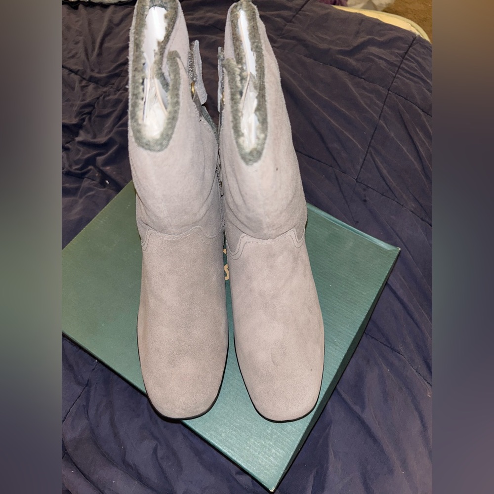 Clarks Bendables Grey Suede Mid-calf Faux Fur Lined Boots